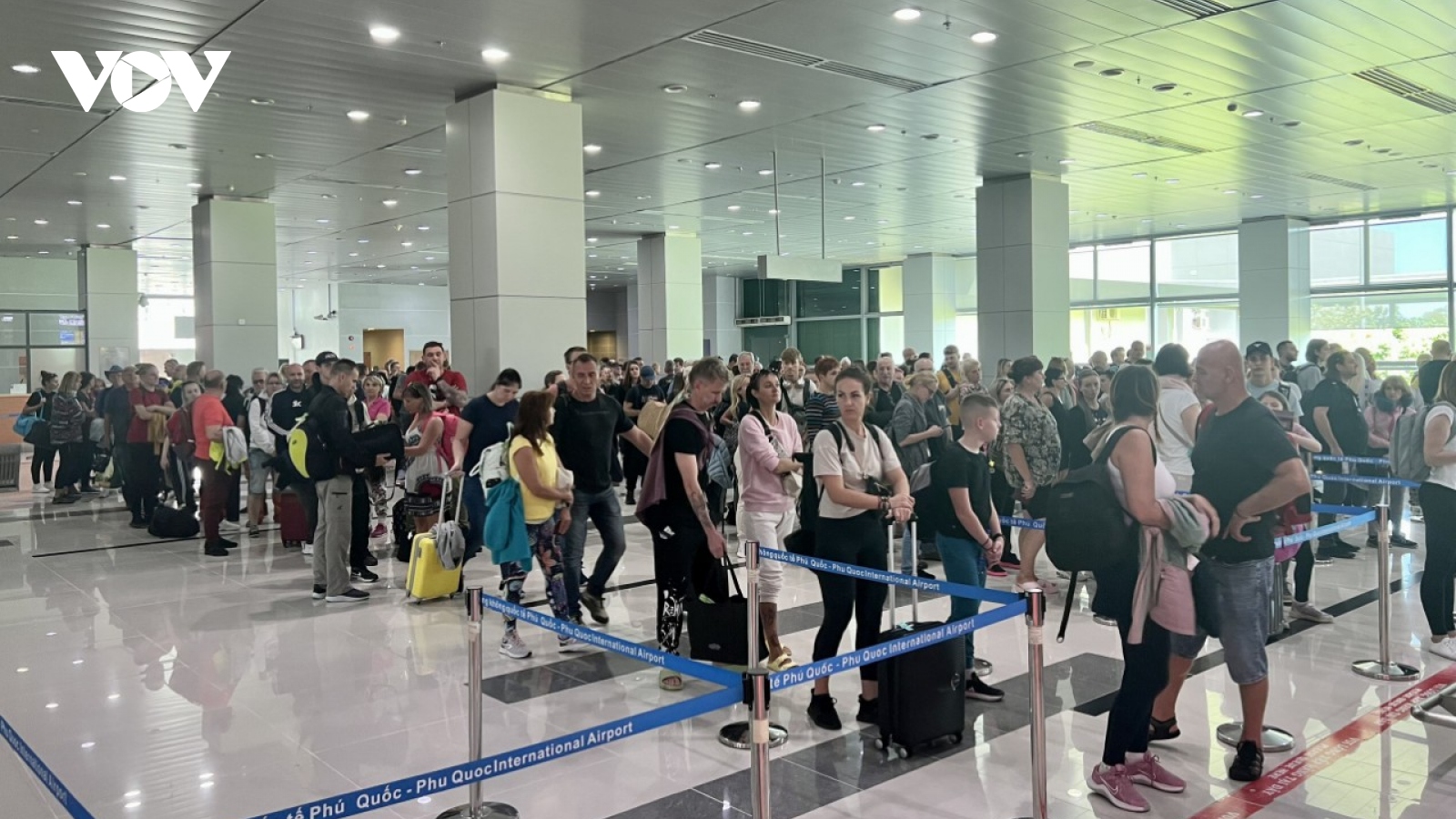 Phú Quốc liên tục đón các chuyến bay quốc tế đưa du khách đến du lịch nghỉ dưỡng