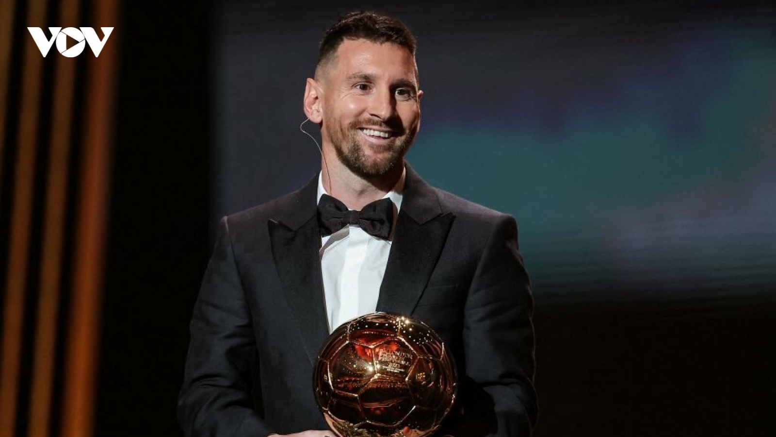 Lionel Messi giành Quả Bóng Vàng thứ 8 trong sự nghiệp
