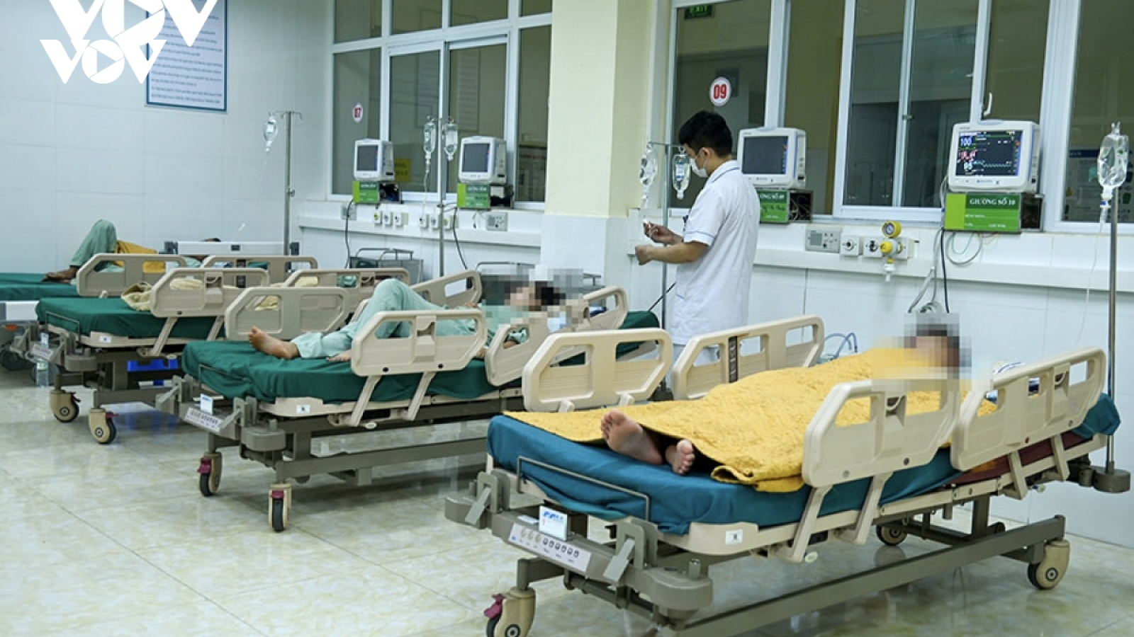 Tránh ngộ độc thực phẩm tập thể: Phải có người quản lý, giám sát từ đầu đến cuối