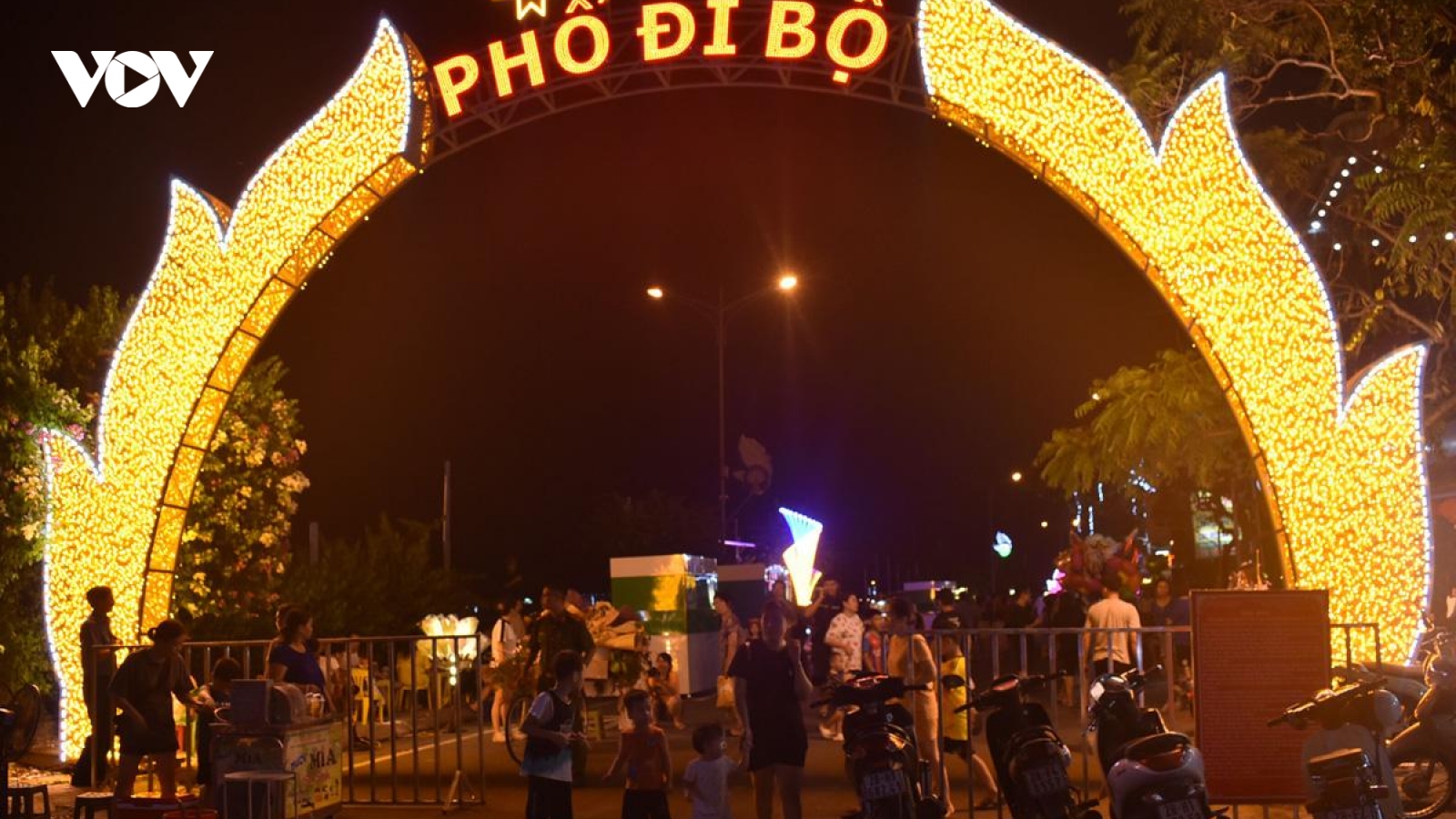 Hoà Bình sắp khai trương tuyến phố đi bộ đầu tiên dọc sông Đà