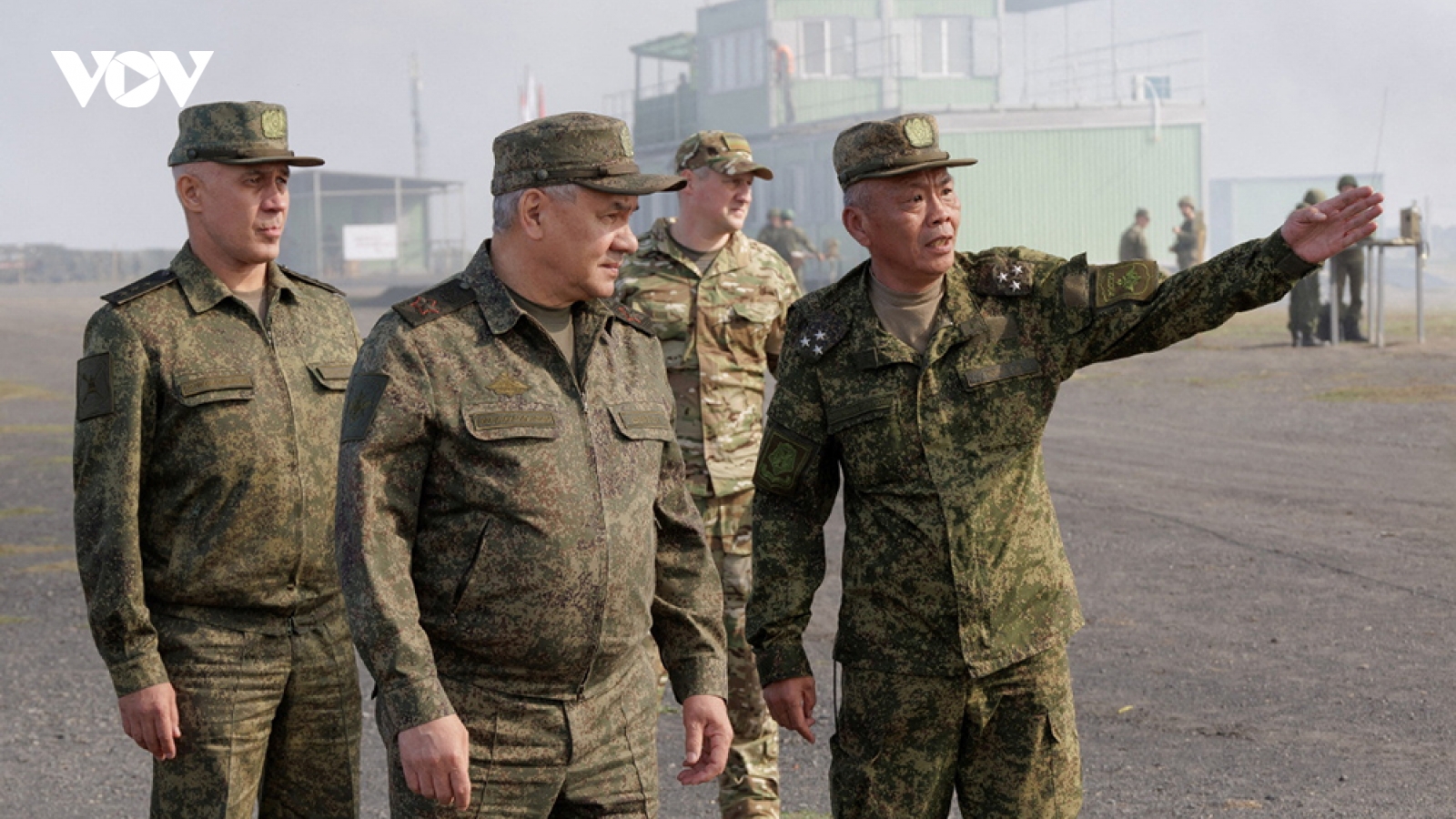 Bộ trưởng Quốc phòng Nga thị sát thao trường huấn luyện lính chiến đấu ở Ukraine
