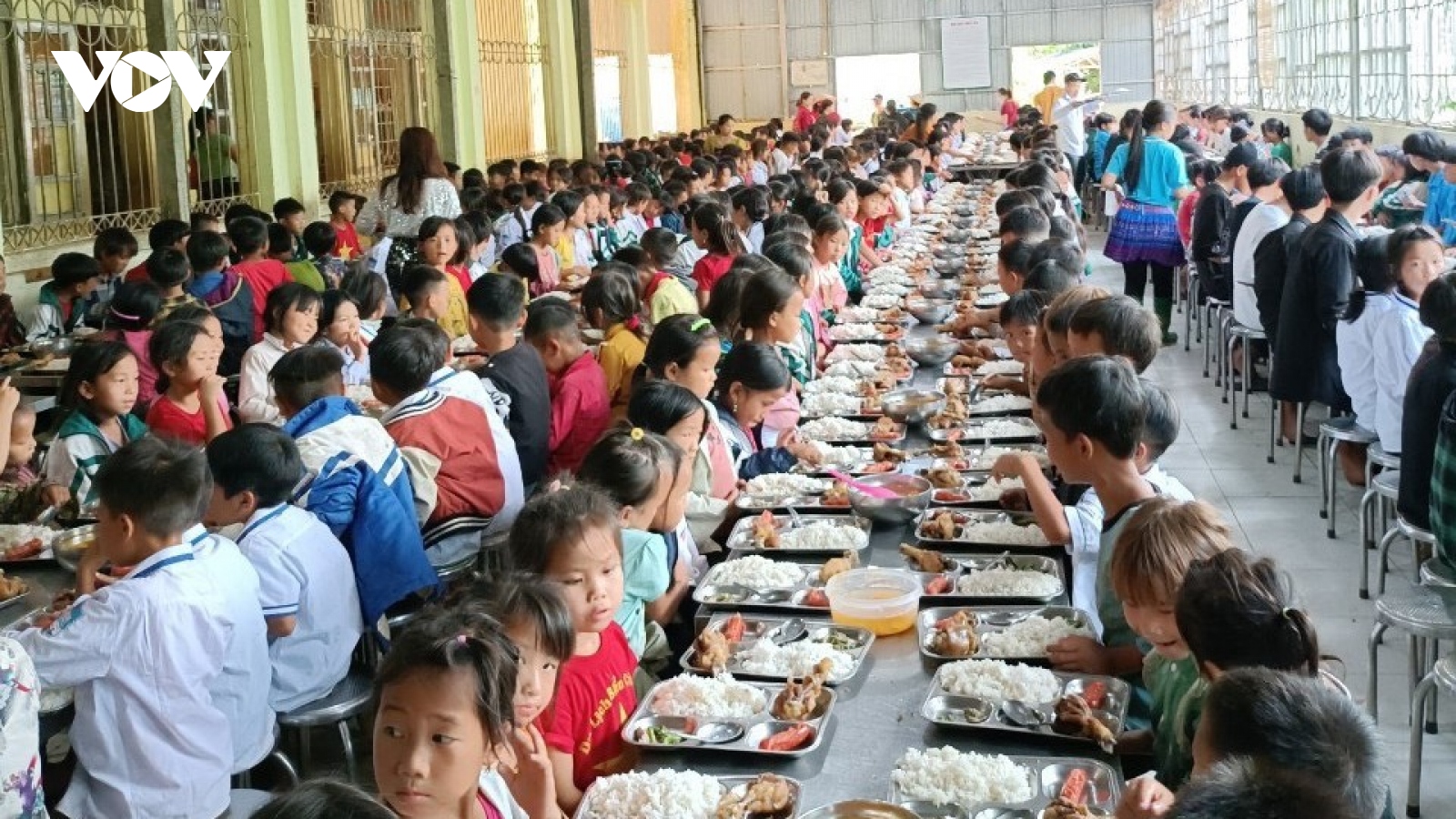 Đảm bảo an toàn vệ sinh thực phẩm cho học sinh bán trú ở vùng cao Yên Bái
