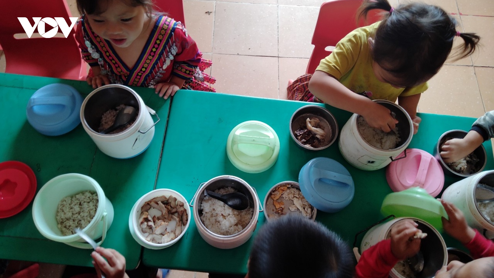 “Bữa ăn cho trẻ” là yếu tố quan trọng trong Chương trình mục tiêu quốc gia