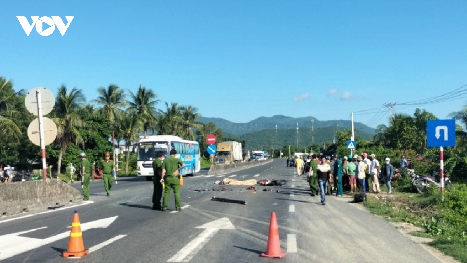 Tai nạn giao thông liên hoàn trên Quốc lộ 1A, 3 người chết tại chỗ