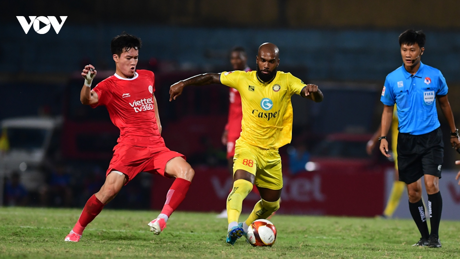 Nhận định V-League hôm nay 2/12: Niềm vui cho Thanh Hóa và SLNA?