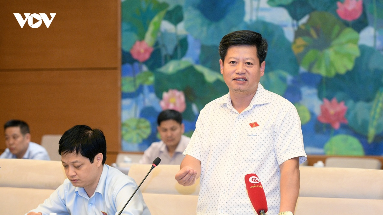 Thu về 14.600 tỷ đồng tiền thuế, ĐBQH lo các “đại bàng” rút vốn khỏi Việt Nam