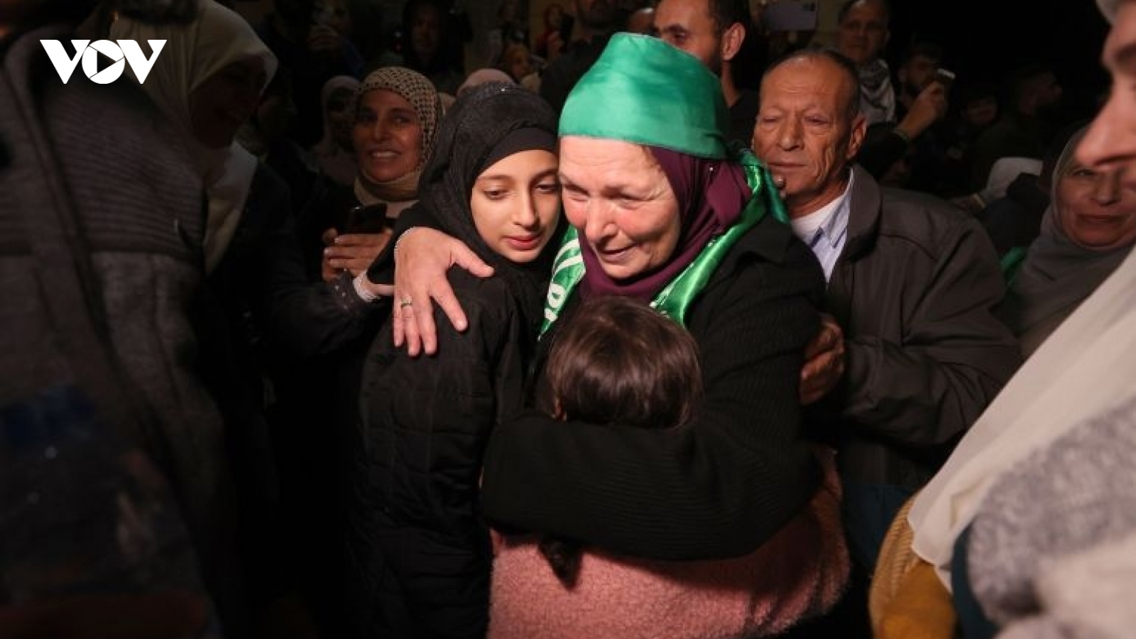 Người dân dải Gaza lần đầu tiên được trở về nhà sau 49 ngày xung đột