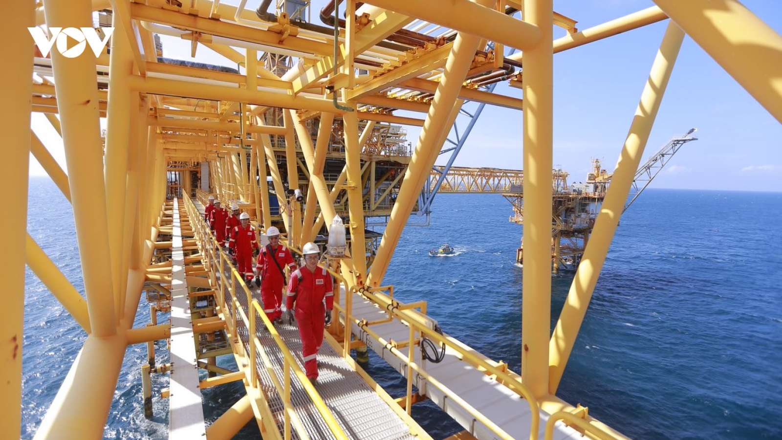 Doanh thu tháng 10 của Petrovietnam lập đỉnh