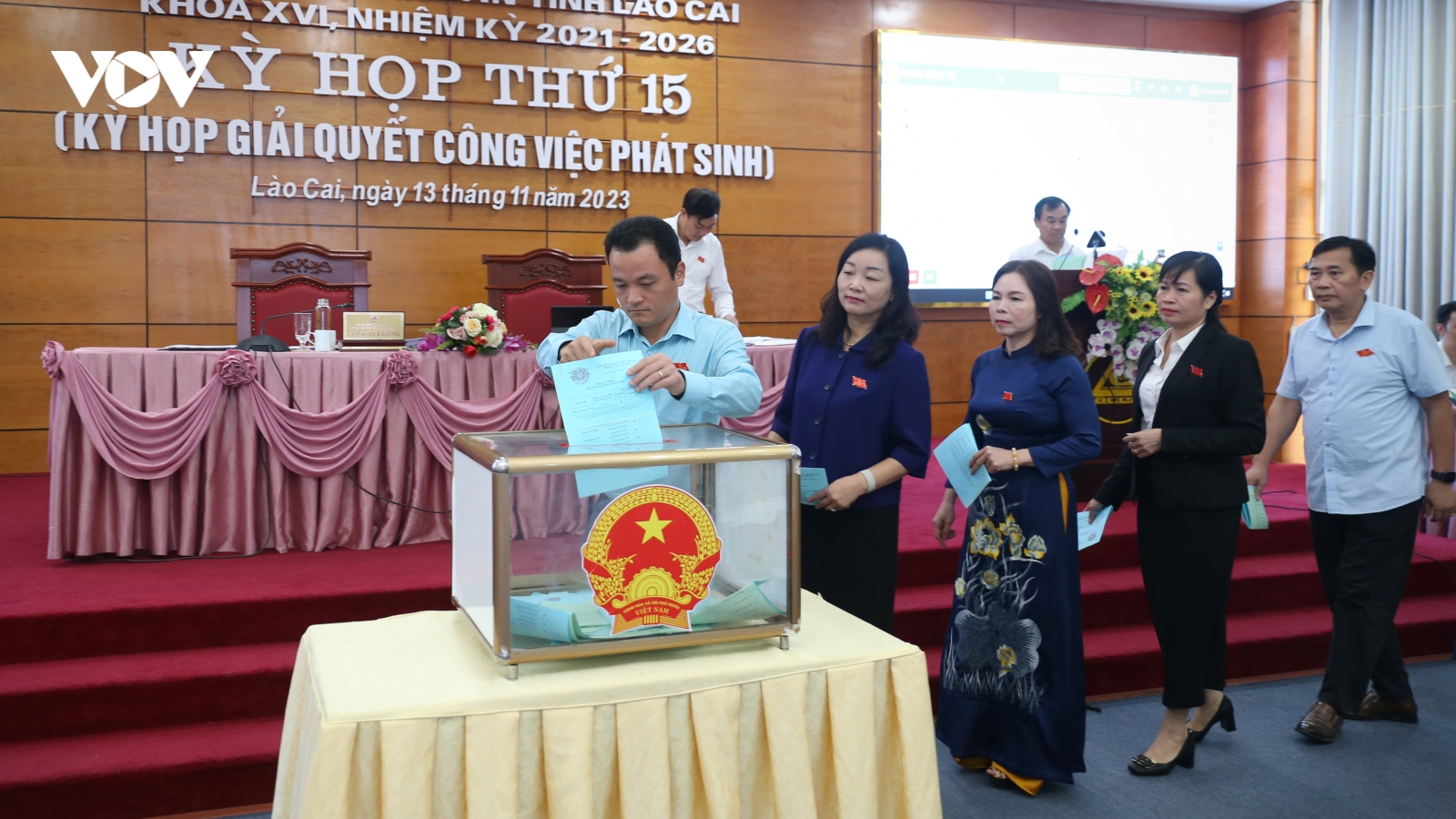 4 lãnh đạo sở của Lào Cai có số phiếu tín nhiệm cao dưới 50%