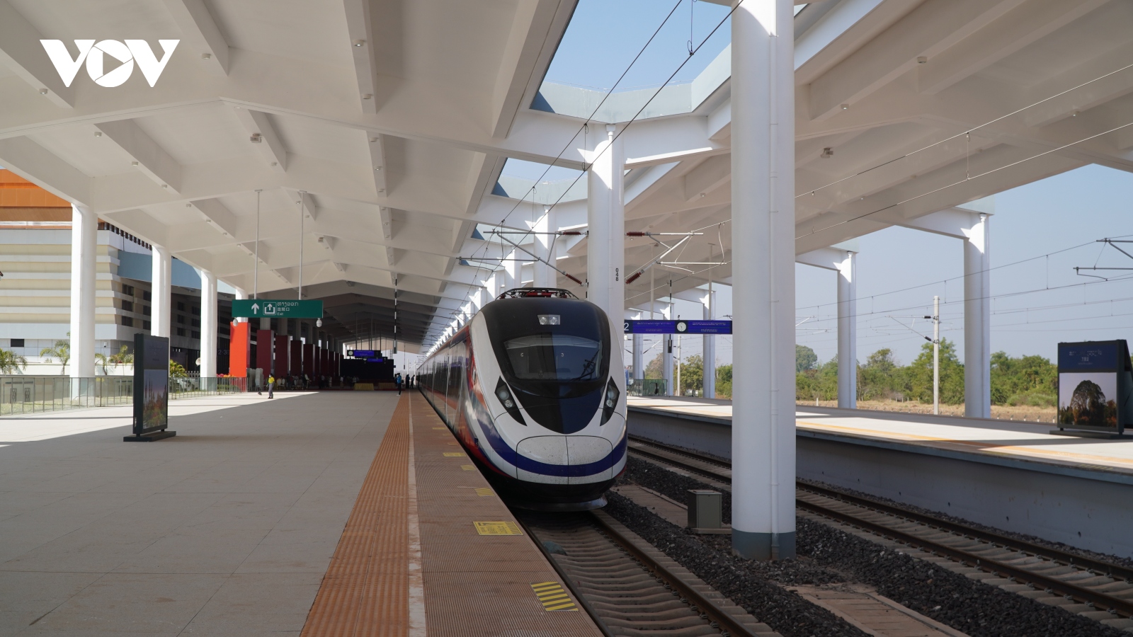 Lào và Trung Quốc kết nối đường sắt giữa hai thủ đô