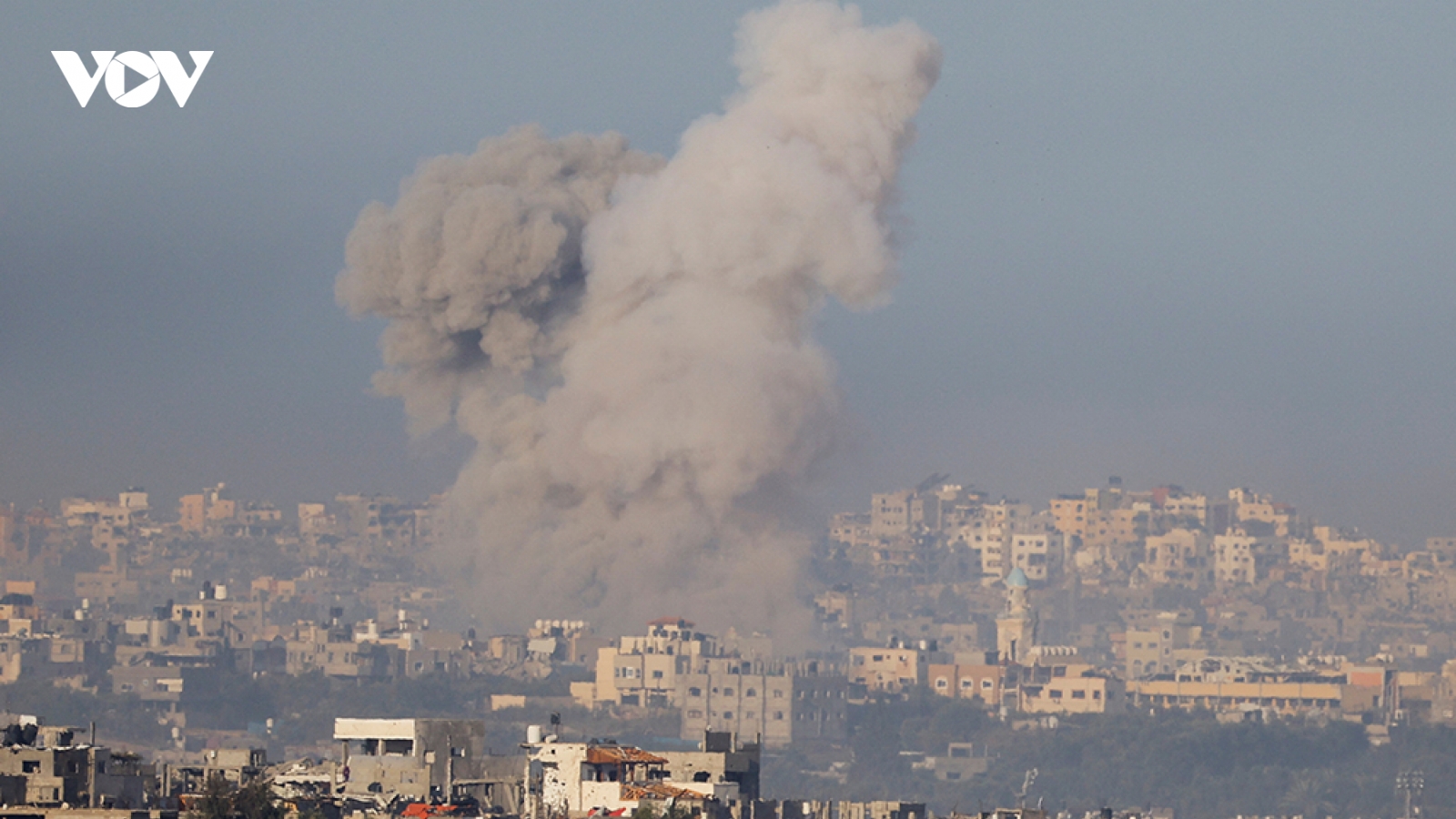 Israel tăng cường bắn phá Gaza trước giờ ngừng bắn