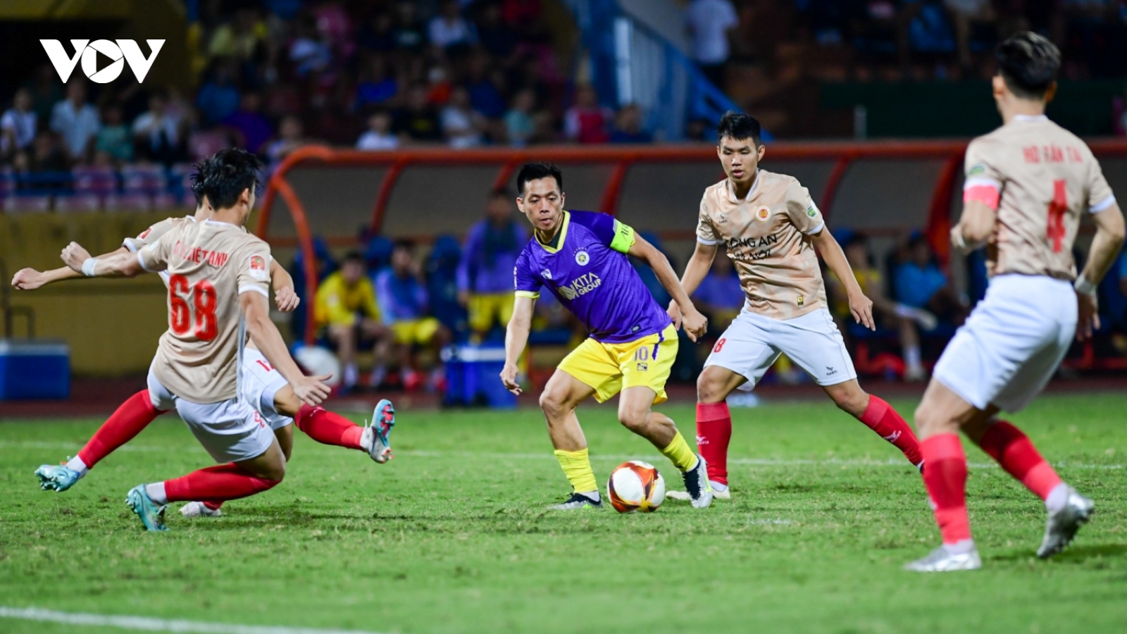 Sau vòng 3 V-League 2023/2024: Hà Nội FC và HAGL gây thất vọng