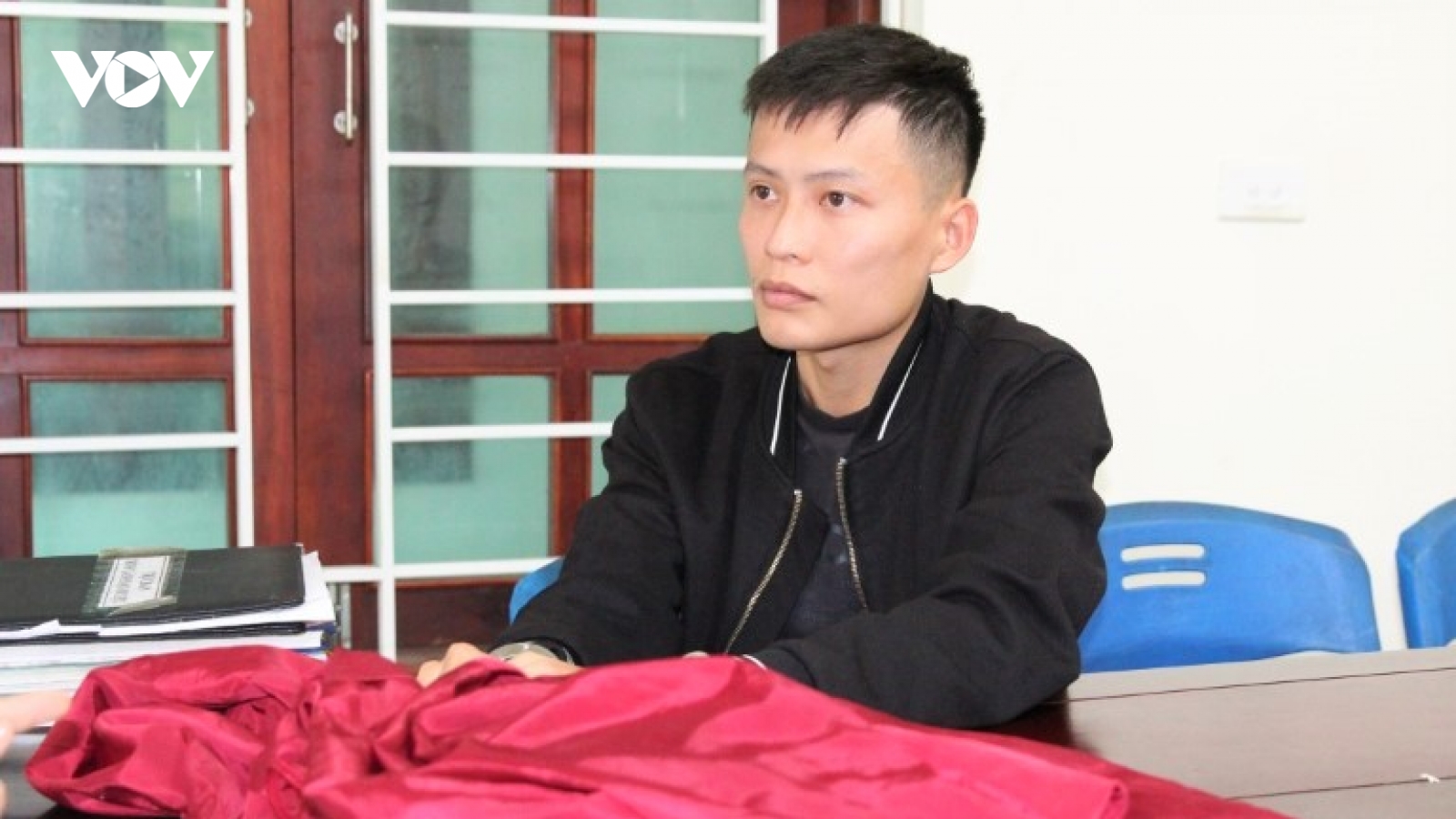 Khởi tố Phó giám đốc mang dao đi cướp ngân hàng ở Nghệ An