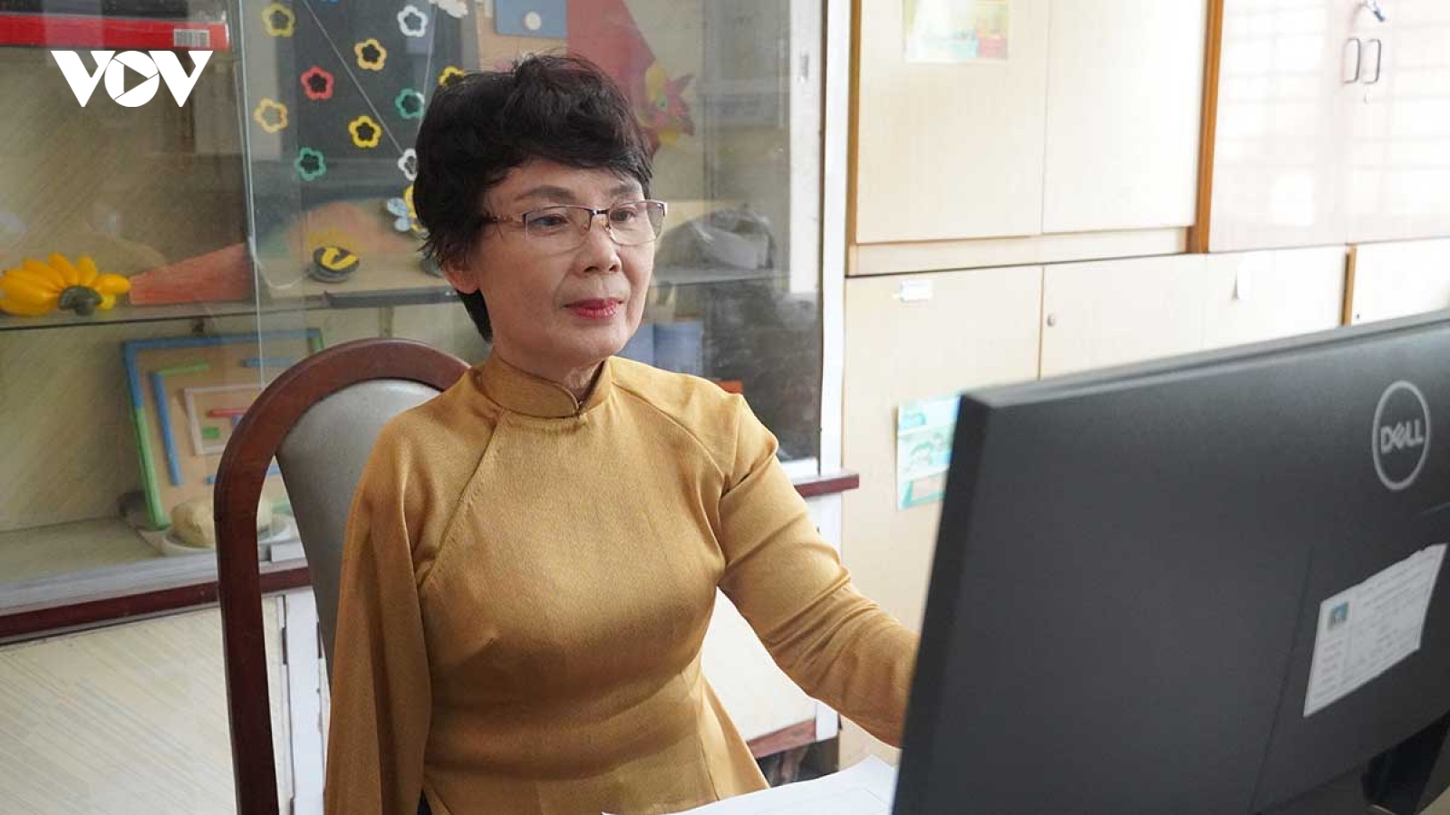 Cô giáo khuyết tật hơn 20 năm giúp đỡ trẻ tái hoà nhập