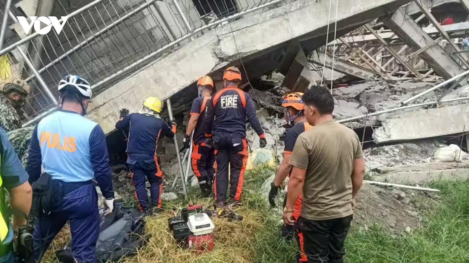 Philippines động đất 6,7 độ, ít nhất 6 người chết