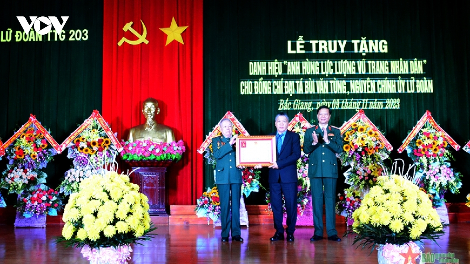 Truy tặng danh hiệu Anh hùng LLVTND đối với Đại tá Bùi Văn Tùng