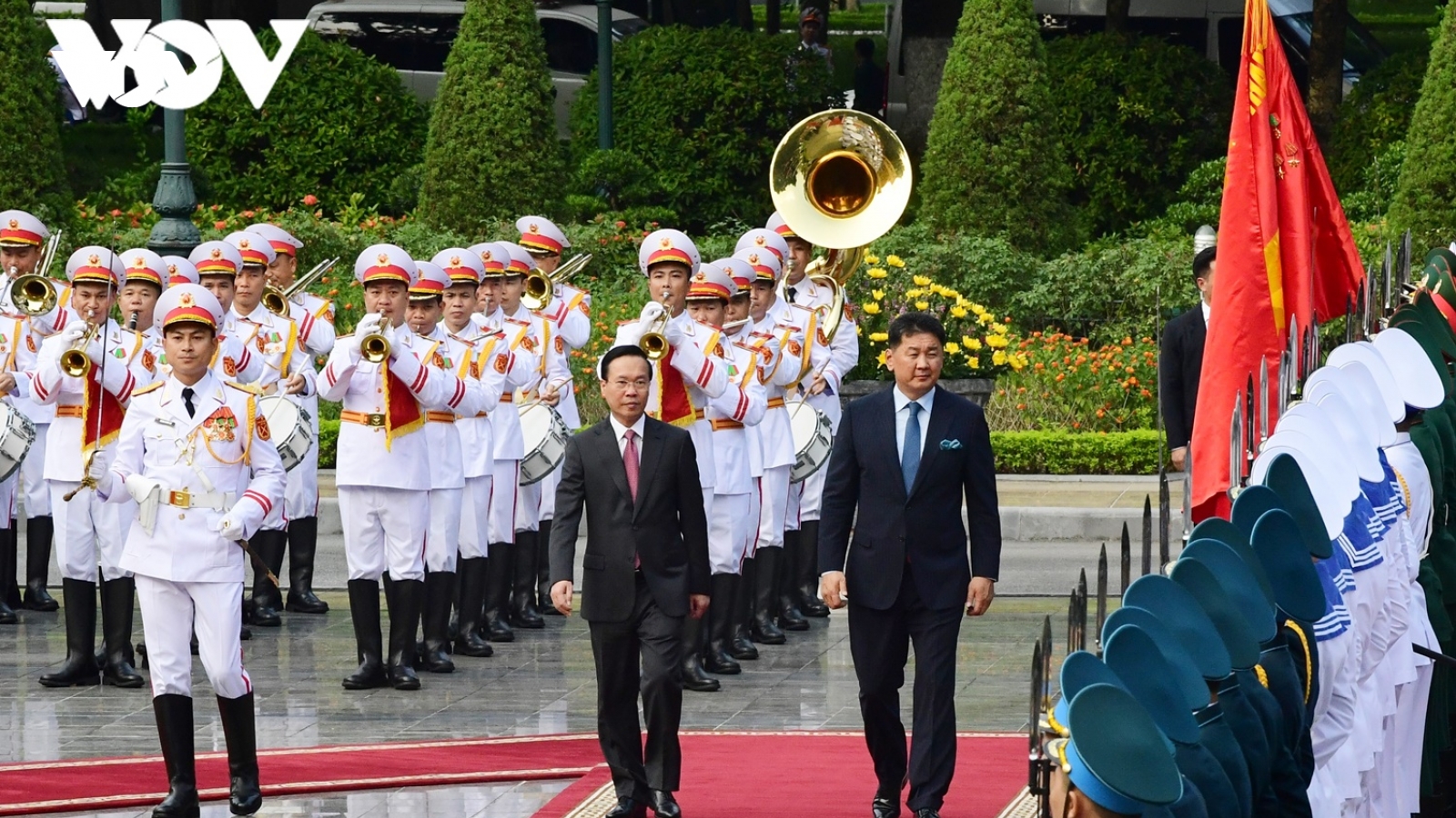 Toàn cảnh Lễ đón Tổng thống Mông Cổ thăm cấp Nhà nước tới Việt Nam