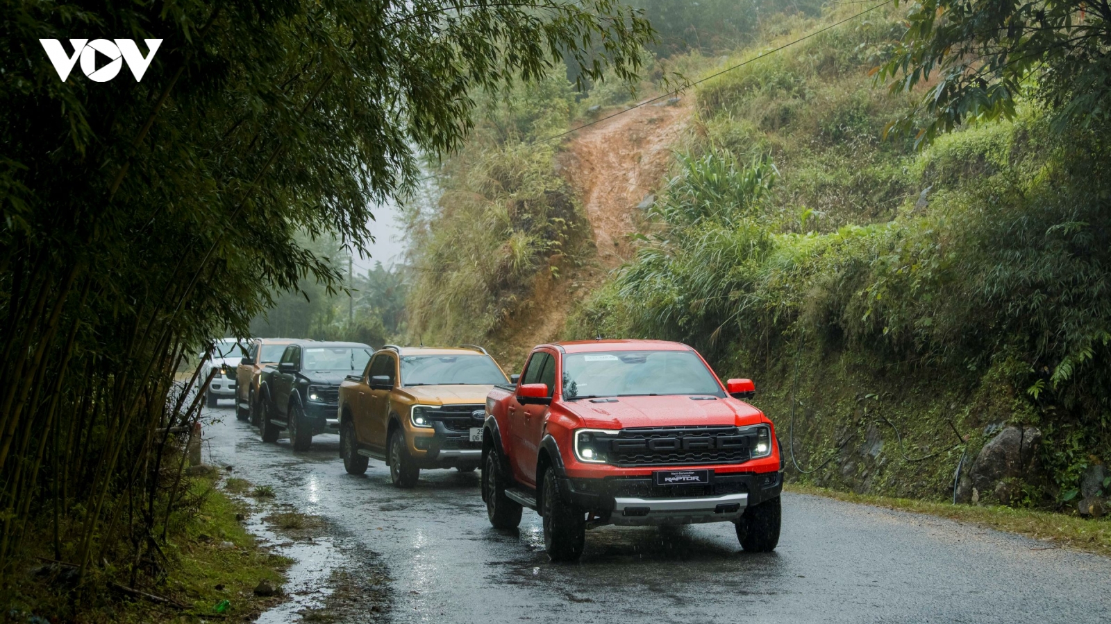 Bảng giá ô tô Ford tháng 3/2025: Giảm cao nhất 100 triệu đồng