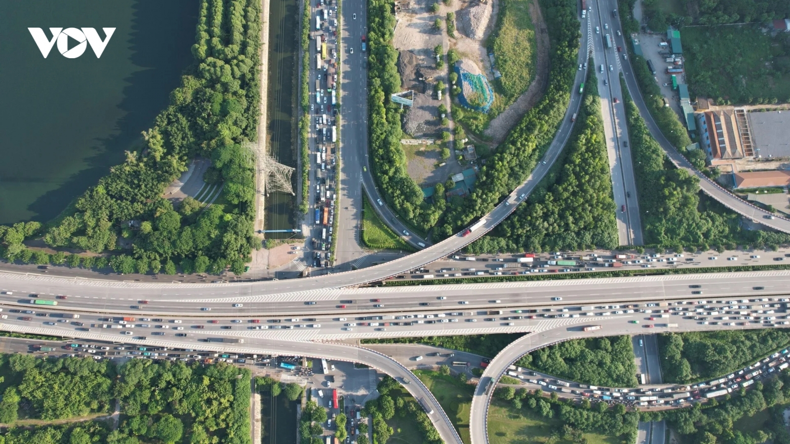 Để Chính phủ xử lý thu phí chồng phí có bảo đảm minh bạch?
