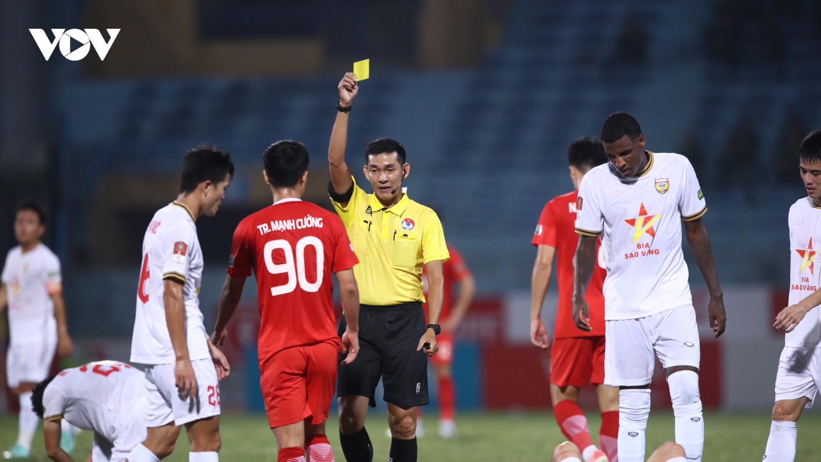 HLV Hà Tĩnh: "Chúng tôi thua Viettel FC vì trọng tài"