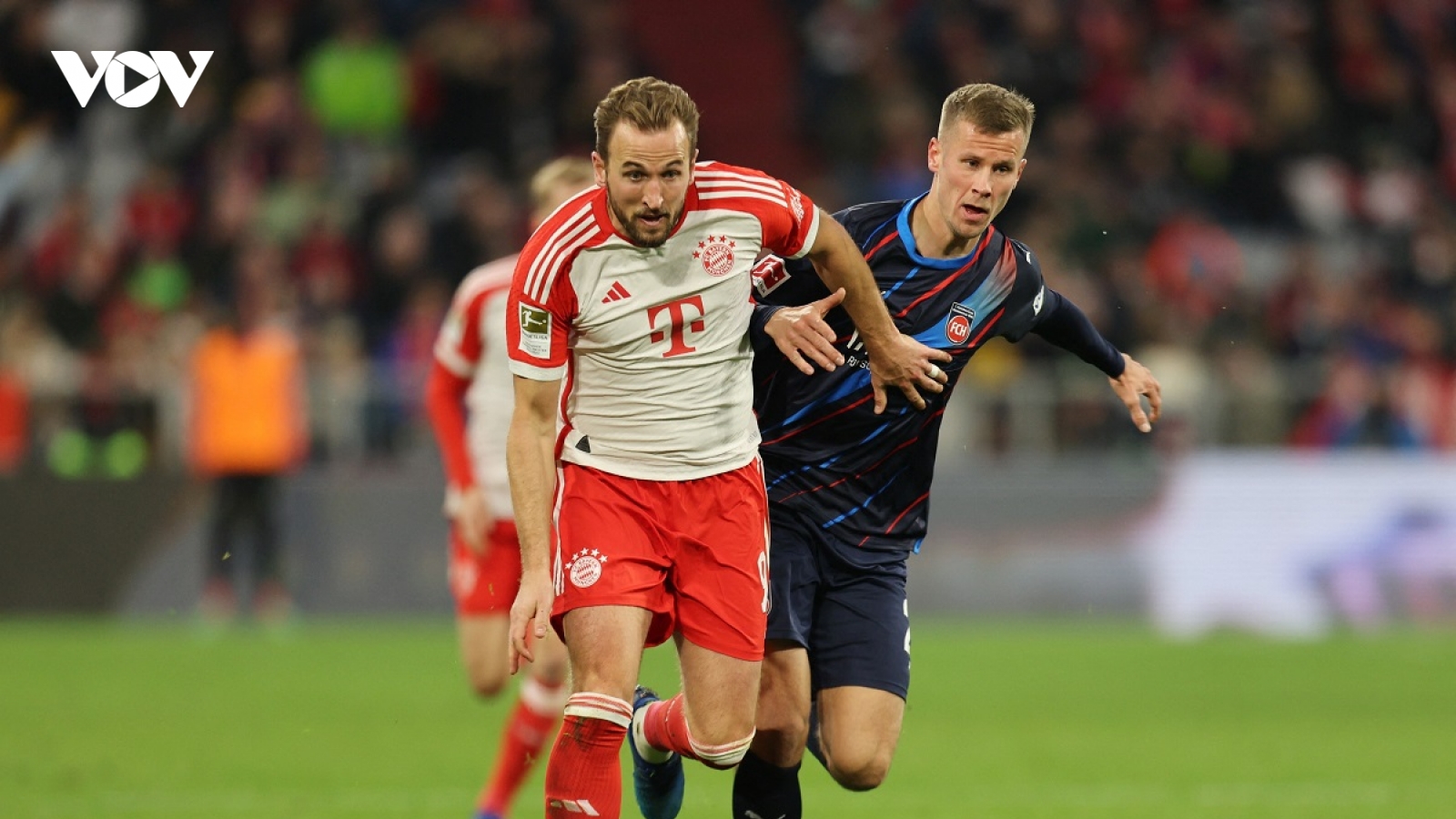 Harry Kane ghi bàn liên tục, phá hàng loạt kỷ lục