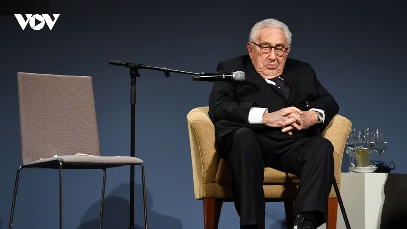 Cựu Ngoại trưởng Mỹ Henry Kissinger qua đời ở tuổi 100