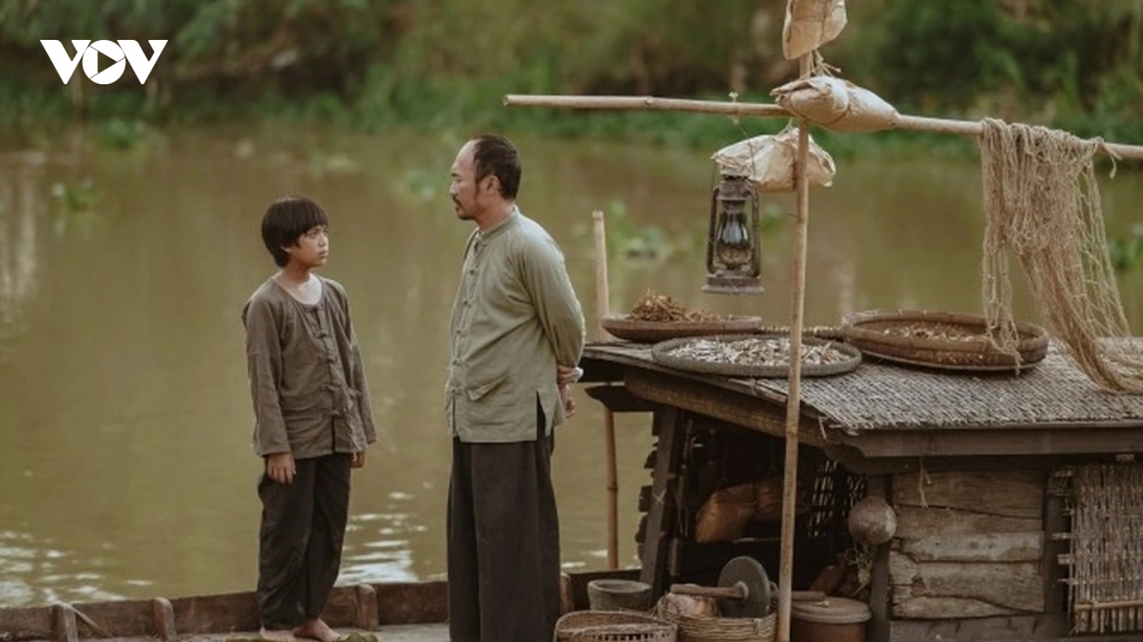 "Đất rừng phương Nam" thu hơn 100 tỷ đồng vẫn trắng tay tại LHP, vì sao?