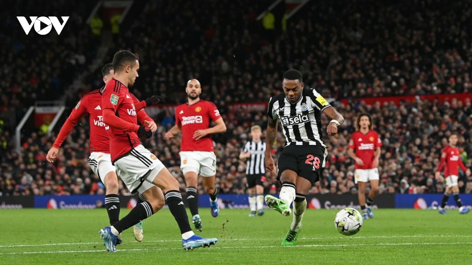 Lịch thi đấu vòng 14 Ngoại hạng Anh: Man City và MU gặp đối thủ mạnh