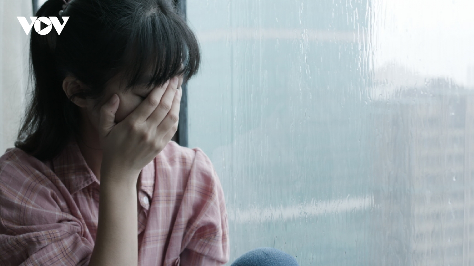 Có nên bán nhà giúp chồng cũ trả nợ trong khi anh ấy luôn giúp tôi?