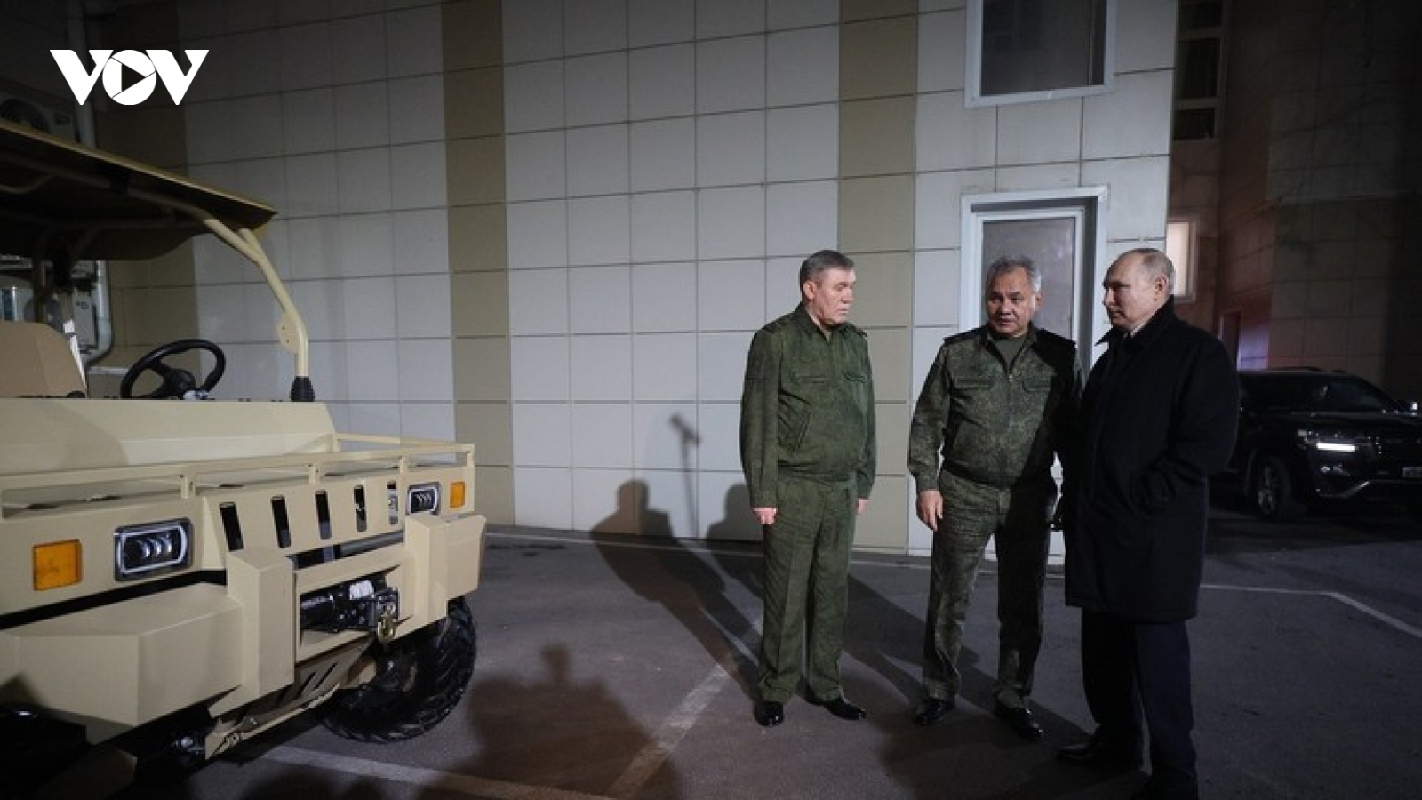 Tổng thống Putin bất ngờ thăm trụ sở chỉ huy chiến dịch quân sự tại Ukraine