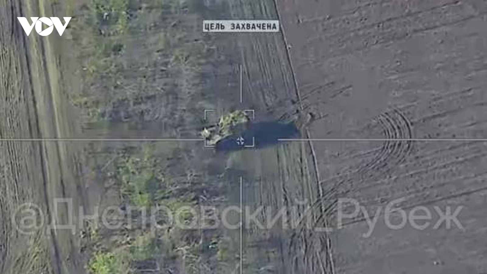 Pháo tự hành Krab bốc cháy sau khi trúng đòn tấn công của UAV Nga ở Kherson