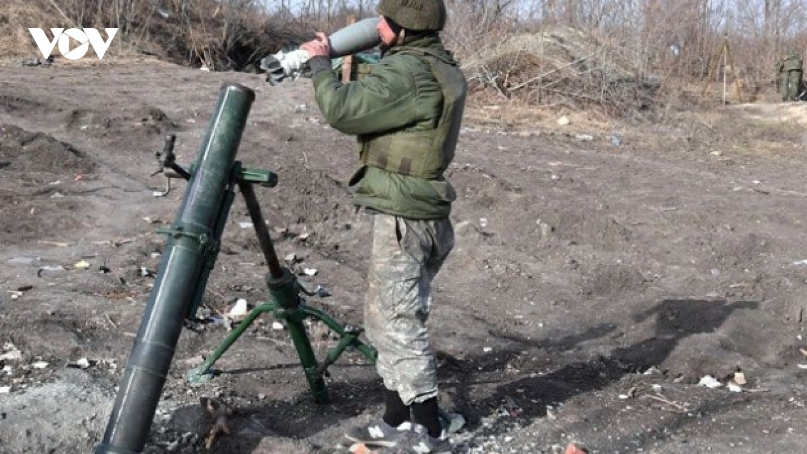 Đặc nhiệm Nga sử dụng súng cối triệt âm Gall tấn công cứ điểm Ukraine