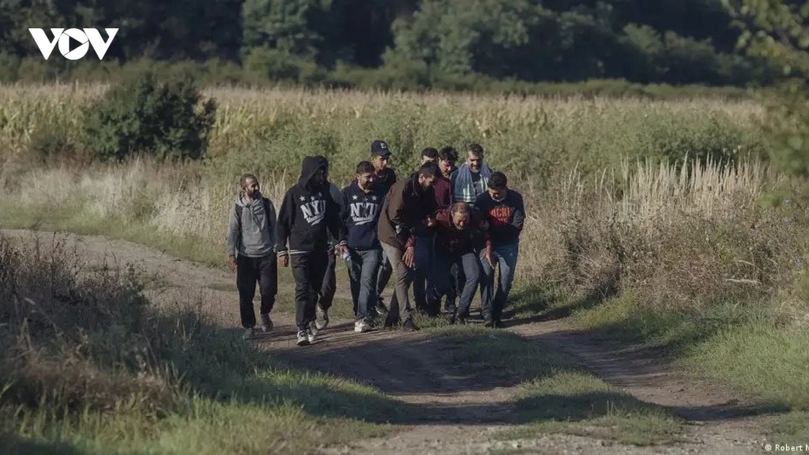 Slovakia hủy bỏ kiểm soát biên giới với Hungary chỉ sau 1 ngày áp dụng