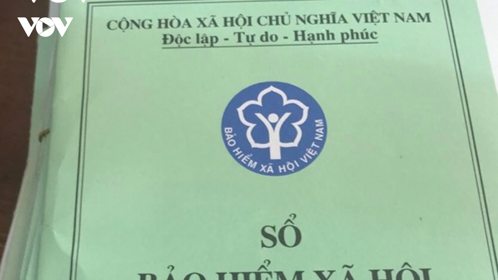 Còn nhiều băn khoăn với hai phương án rút BHXH một lần