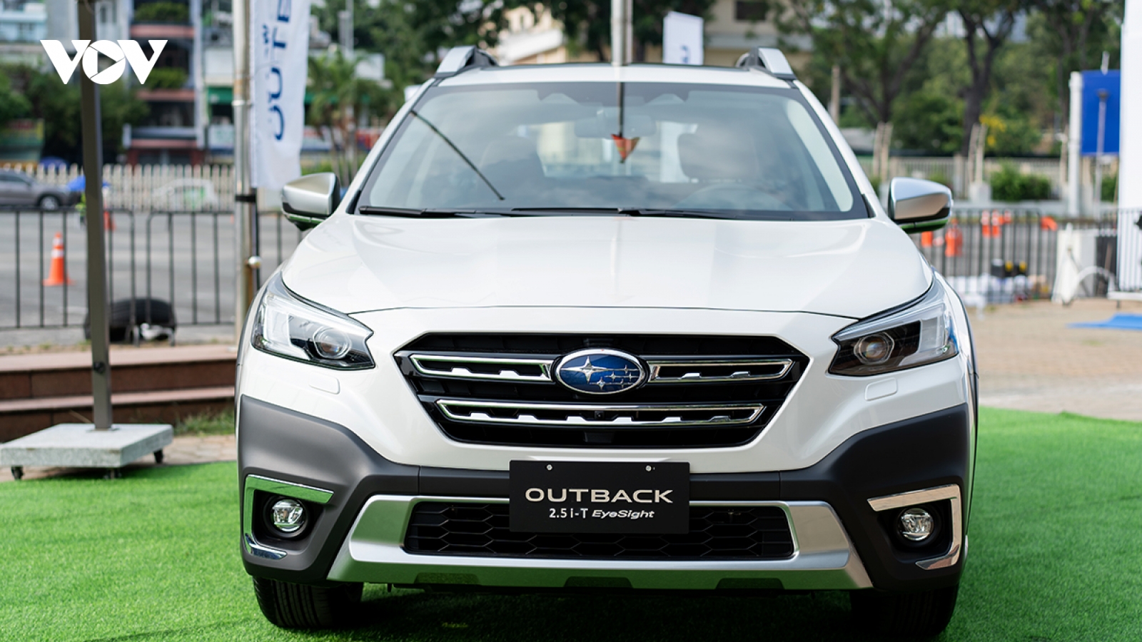 Bảng giá xe ô tô Subaru tháng 11: Ưu đãi "sốc" lên tới gần nửa tỷ đồng