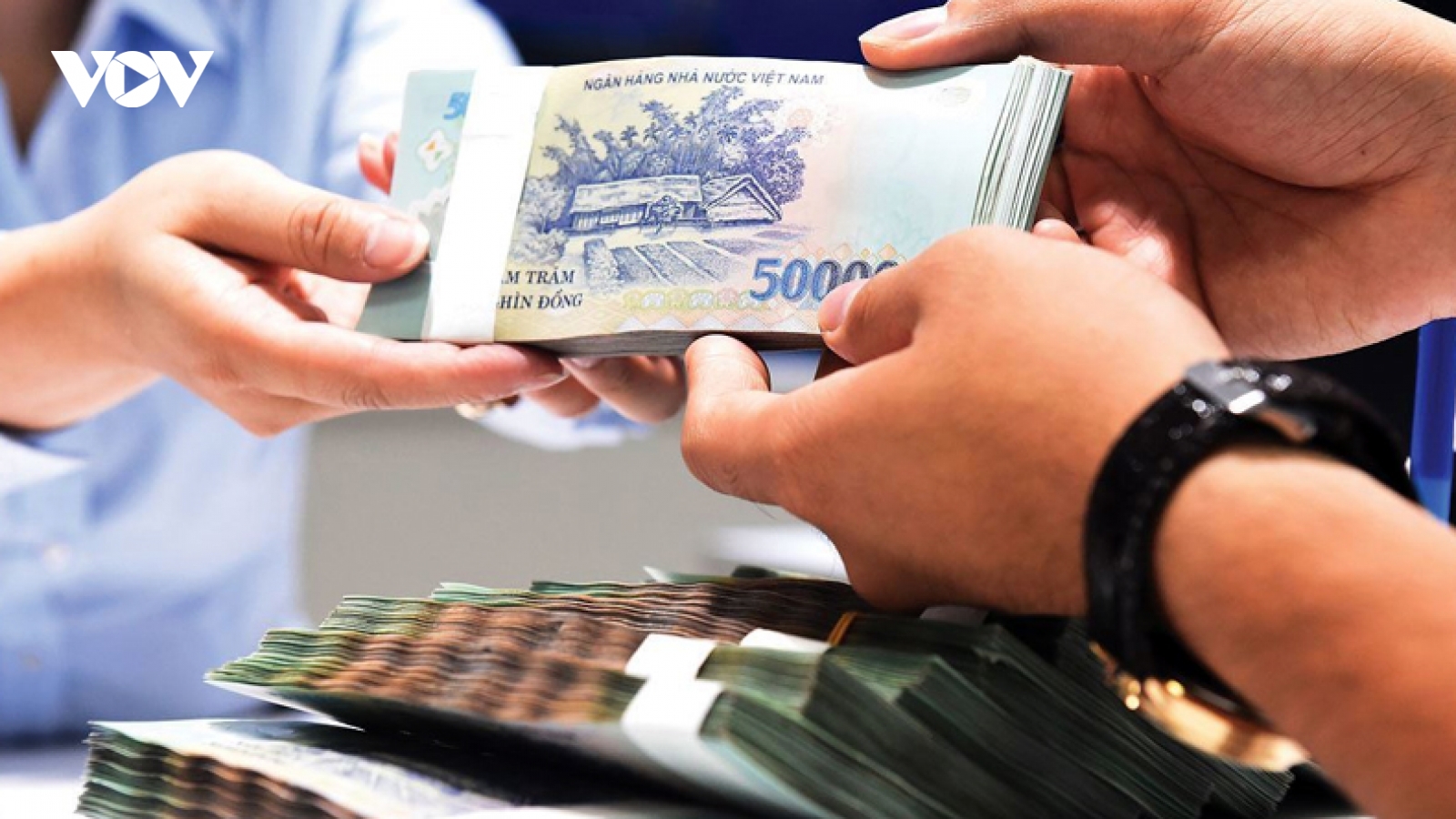 Thủ tướng lưu ý NHNN điều hành tín dụng bất động sản, sản xuất kinh doanh