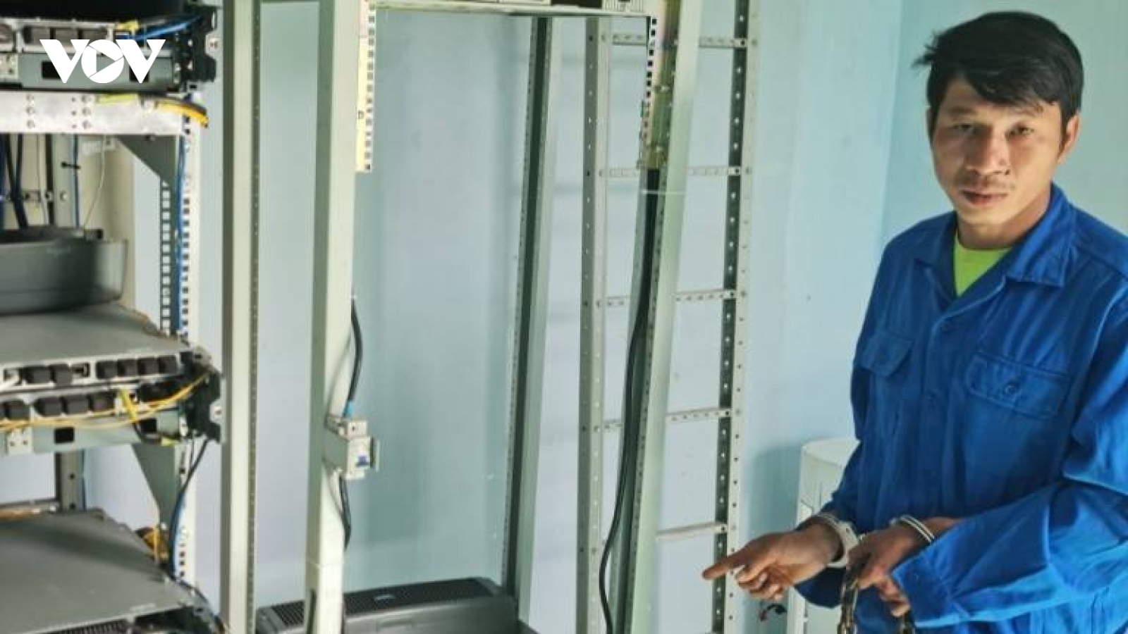 Trộm bình ắc quy trạm thu phát sóng của nhà mạng để mua ma túy