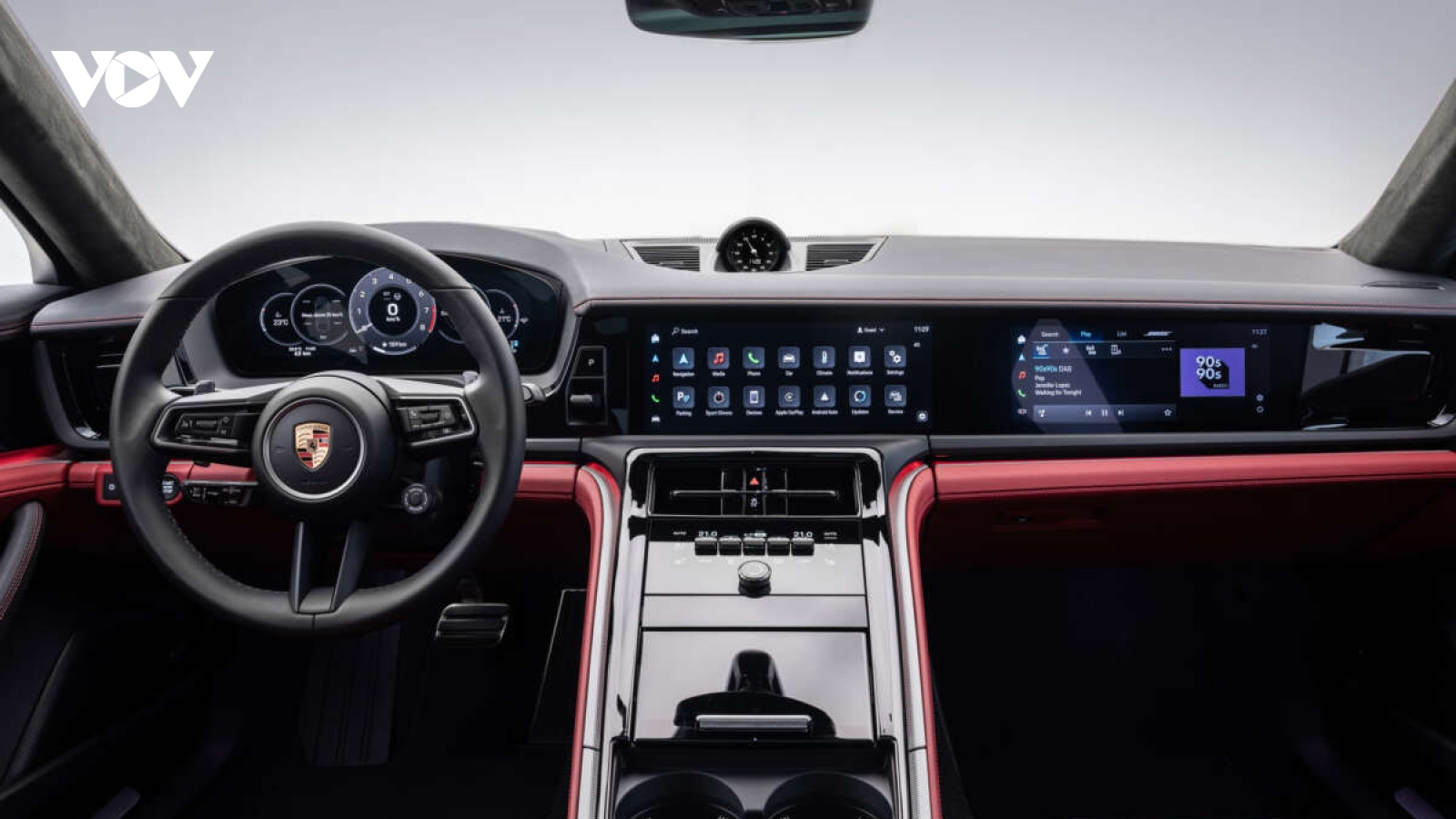 Mê mẩn với nội thất siêu đẹp của Porsche Panamera 2024