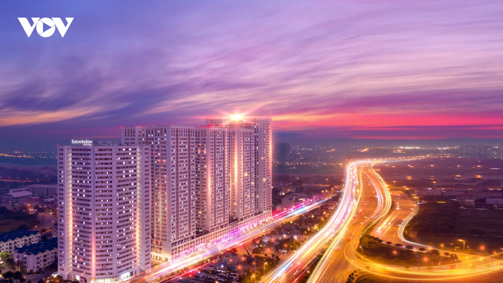 Nhộn nhịp “săn nhà đẹp, giá tốt” cuối năm