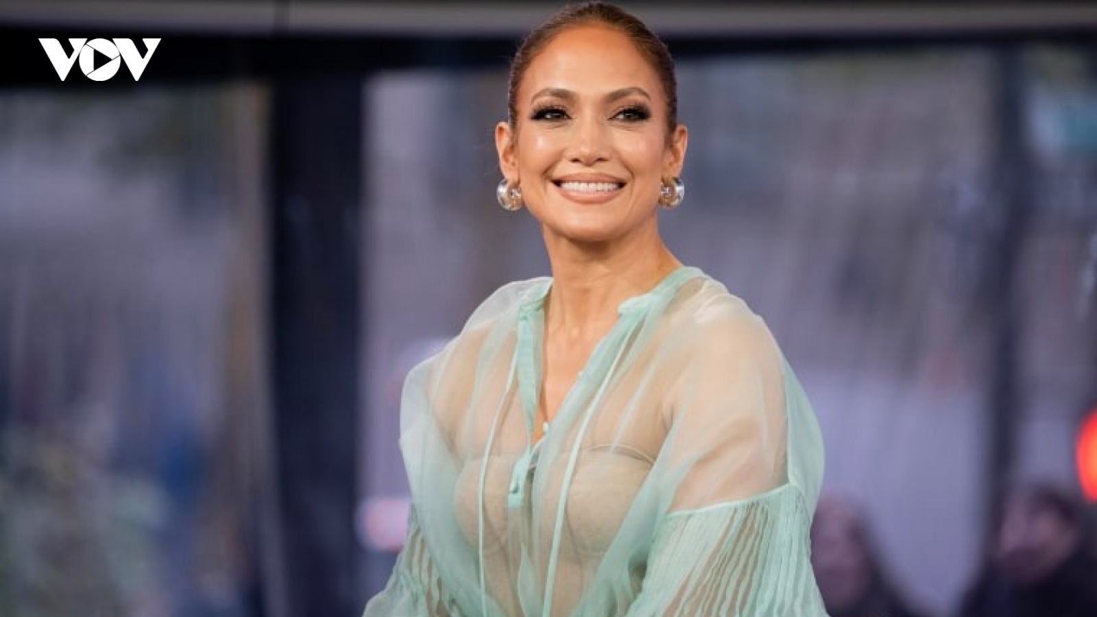 Jennifer Lopez: "Phụ nữ sẽ quyến rũ hơn khi già đi"