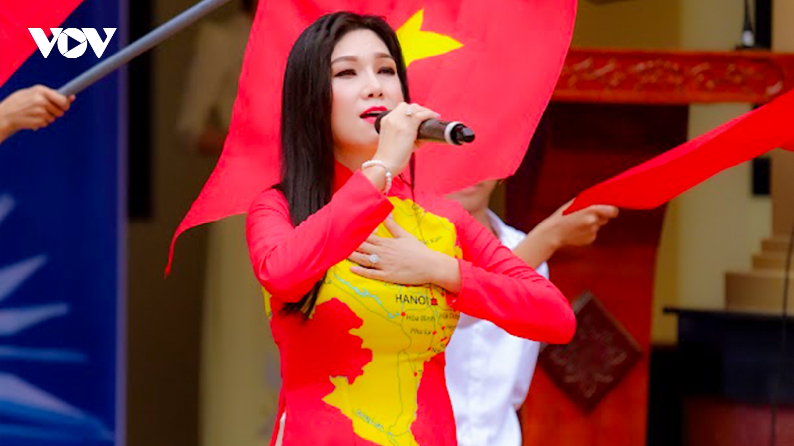 Ca sĩ Kavie Trần tung MV dịp năm mới 2024