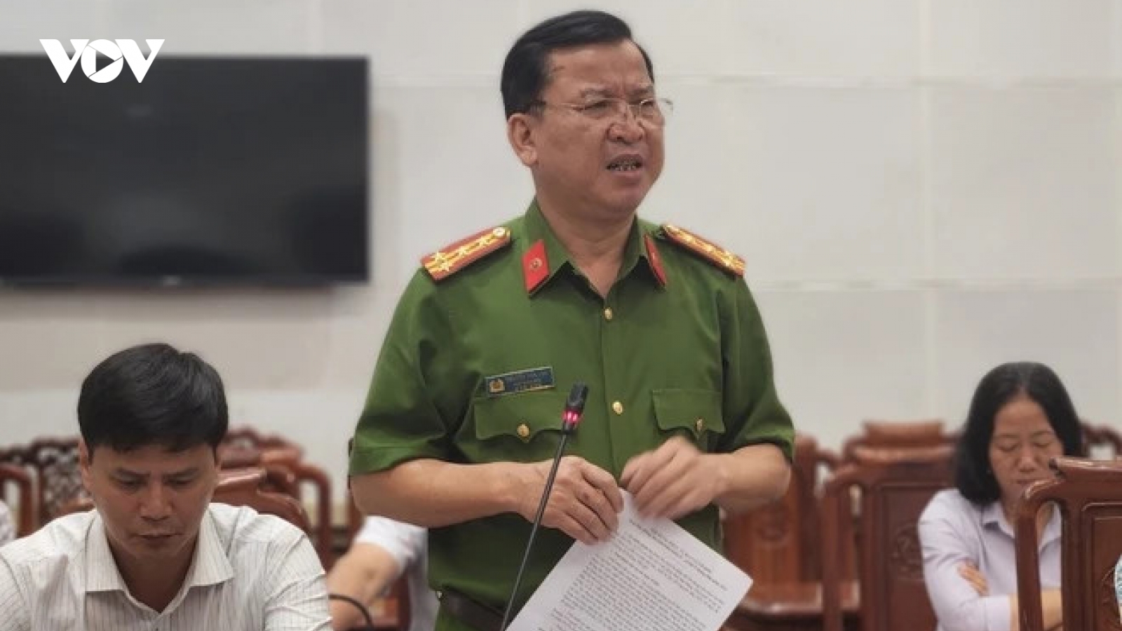 Nóng 24h: Nhiều cán bộ công chức liên quan đường dây dùng giấy tờ giả đăng ký xe máy
