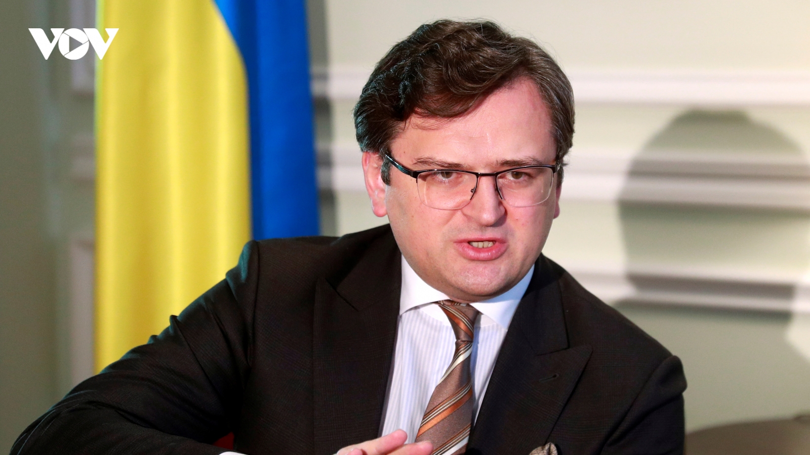 Ukraine nói gì về việc nhượng lãnh thổ cho Nga để gia nhập NATO?