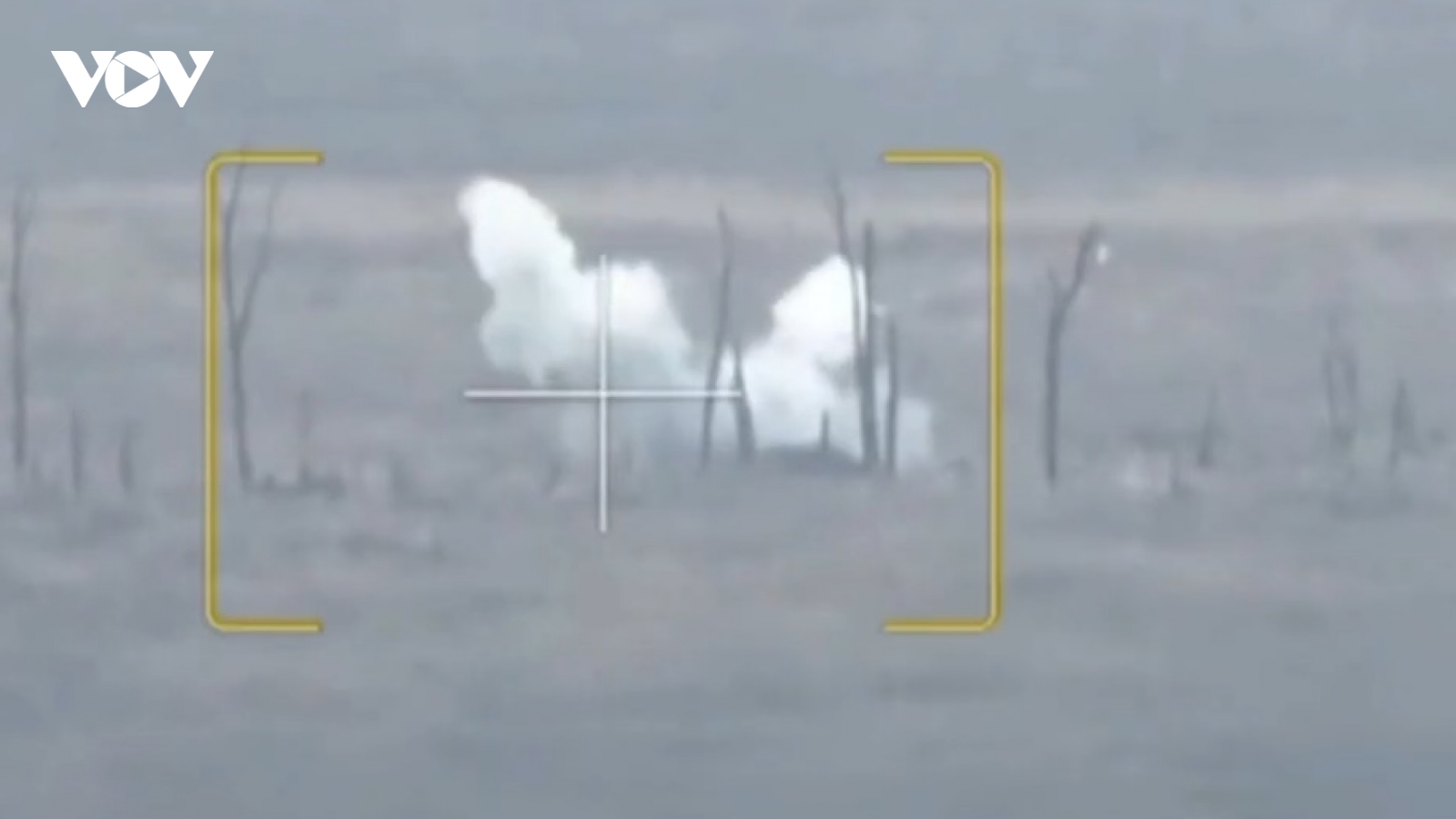 Công sự của lính Ukraine nổ tung sau khi UAV cảm tử Nga lao vào