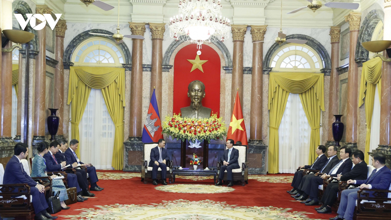 Chủ tịch nước Võ Văn Thưởng tiếp Thủ tướng Vương quốc Campuchia