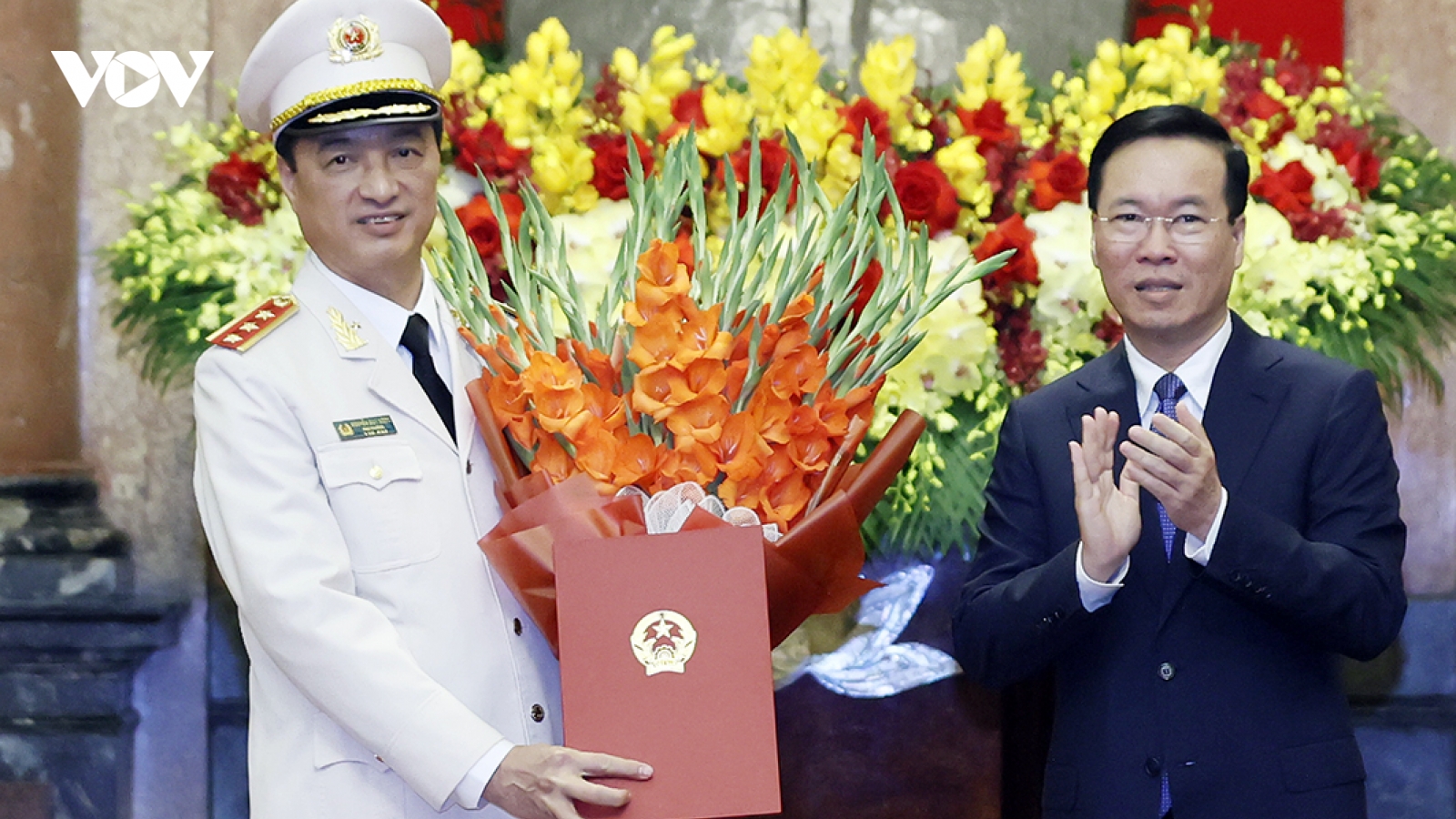 Thăng cấp bậc hàm Thượng tướng cho Thứ trưởng Bộ Công an Nguyễn Duy Ngọc