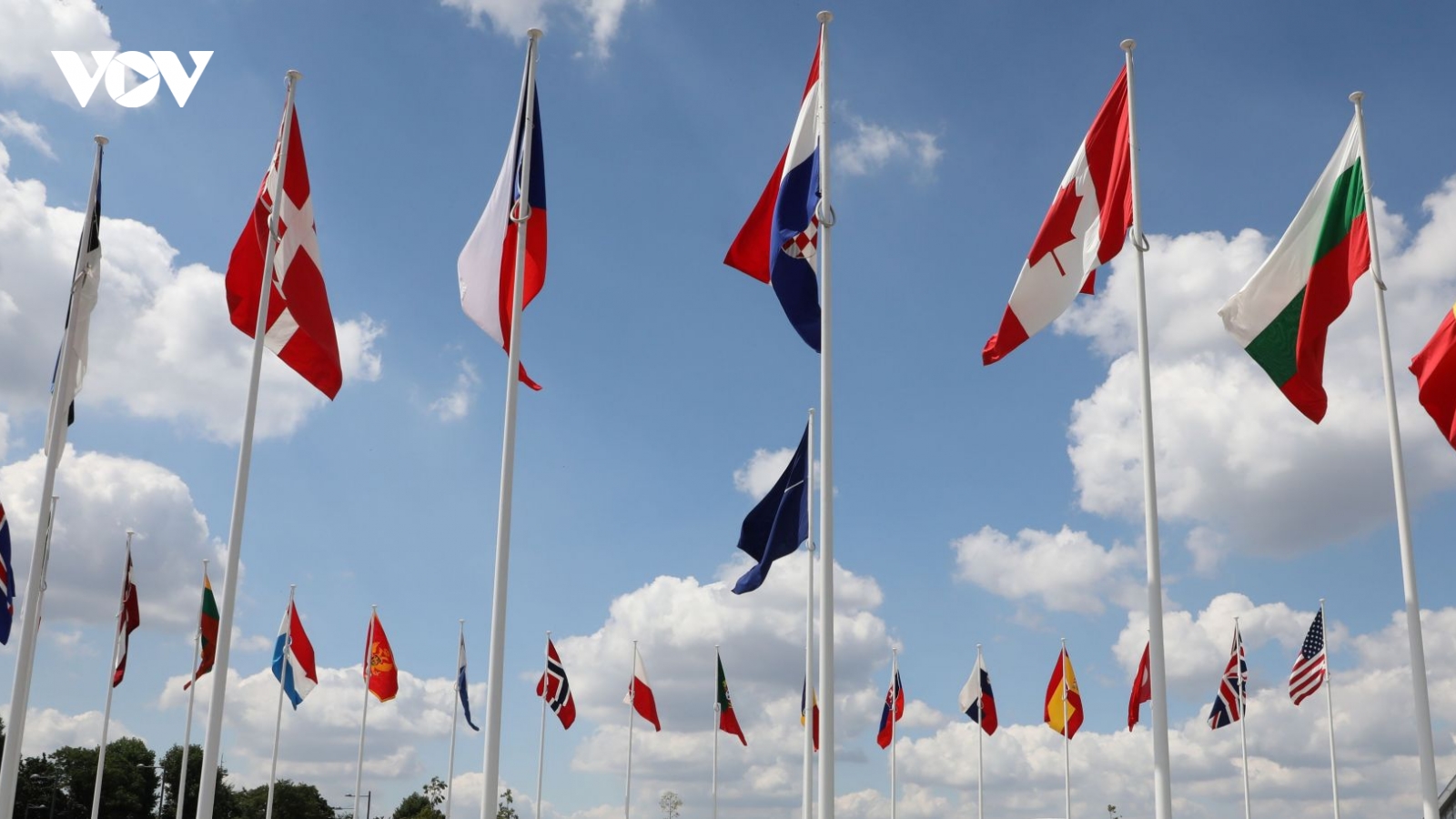 Các nước Baltic tăng cường thực hiện lệnh trừng phạt Nga và Belarus