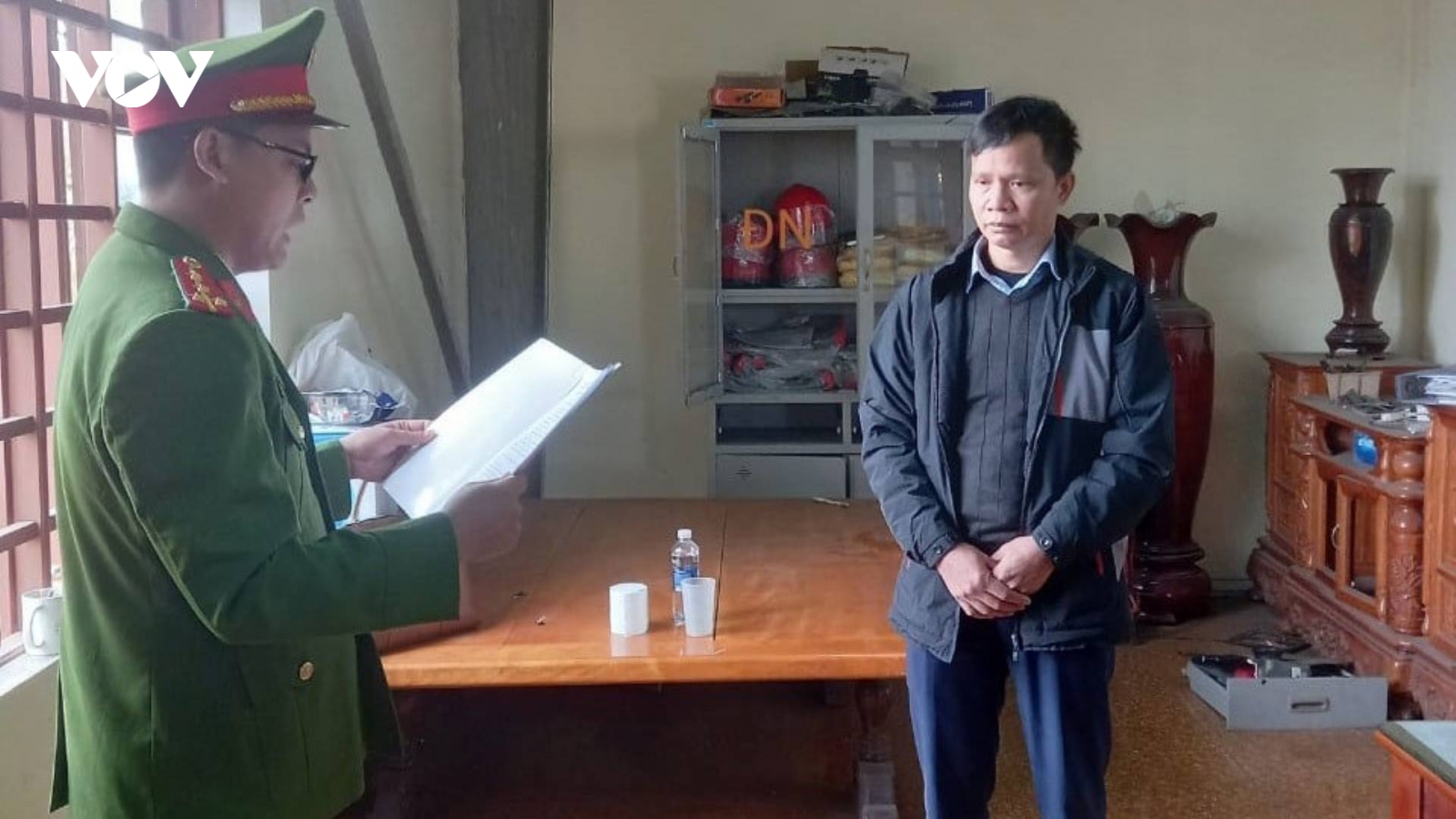 Phó Giám đốc Trung tâm đăng kiểm tại tỉnh Quảng Bình bị khởi tố vì nhận hối lộ