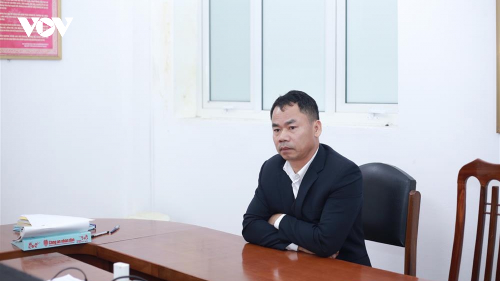 Khởi tố bị can, bắt tạm giam Chủ tịch liên đoàn Lao động huyện Lạc Sơn, Hòa Bình
