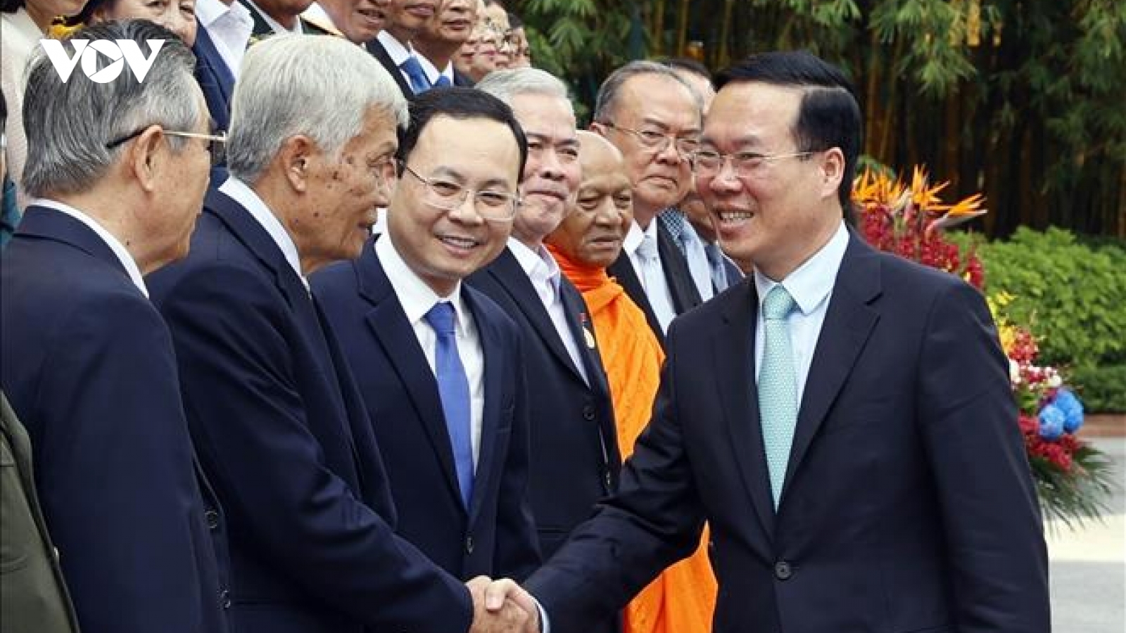 Chủ tịch nước Võ Văn Thưởng gặp mặt các điển hình tiên tiến thành phố Cần Thơ